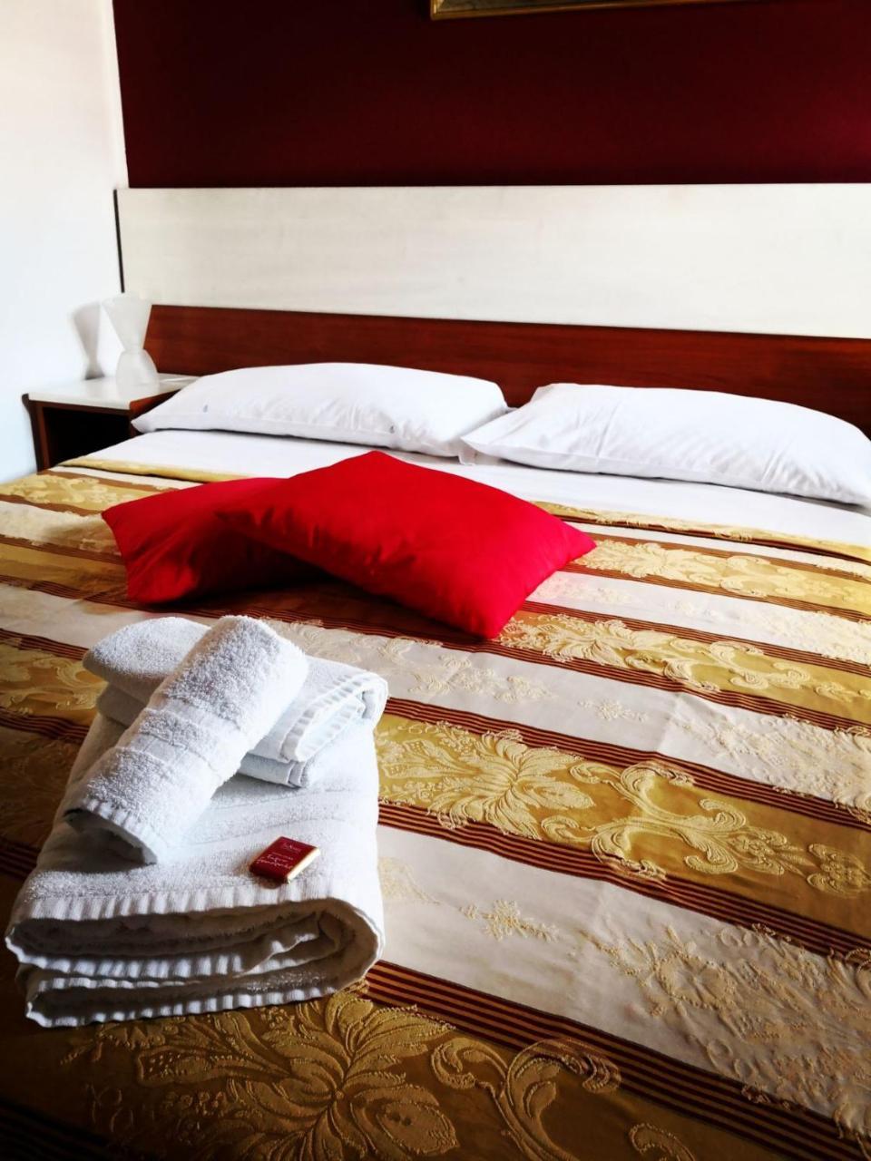 B&B Il Nido Crotone Exterior foto